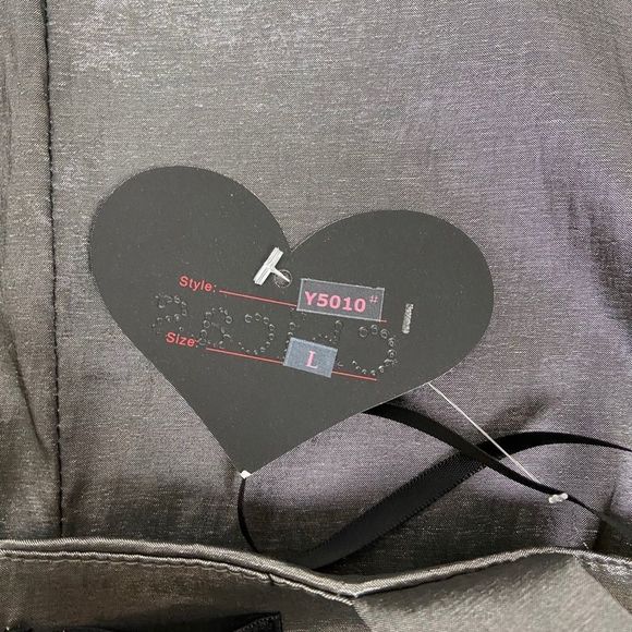 Chica Metallic Silver Dress NWT - Picture 5 of 5